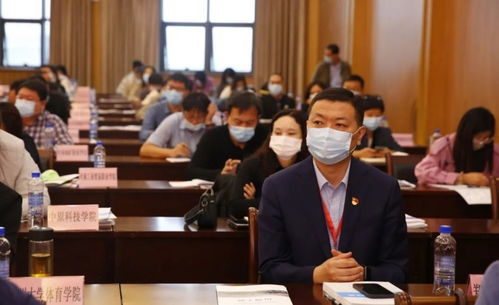 學(xué)籍學(xué)歷無(wú)小事，信息咨詢(xún)班為大學(xué)生精準(zhǔn)導(dǎo)航